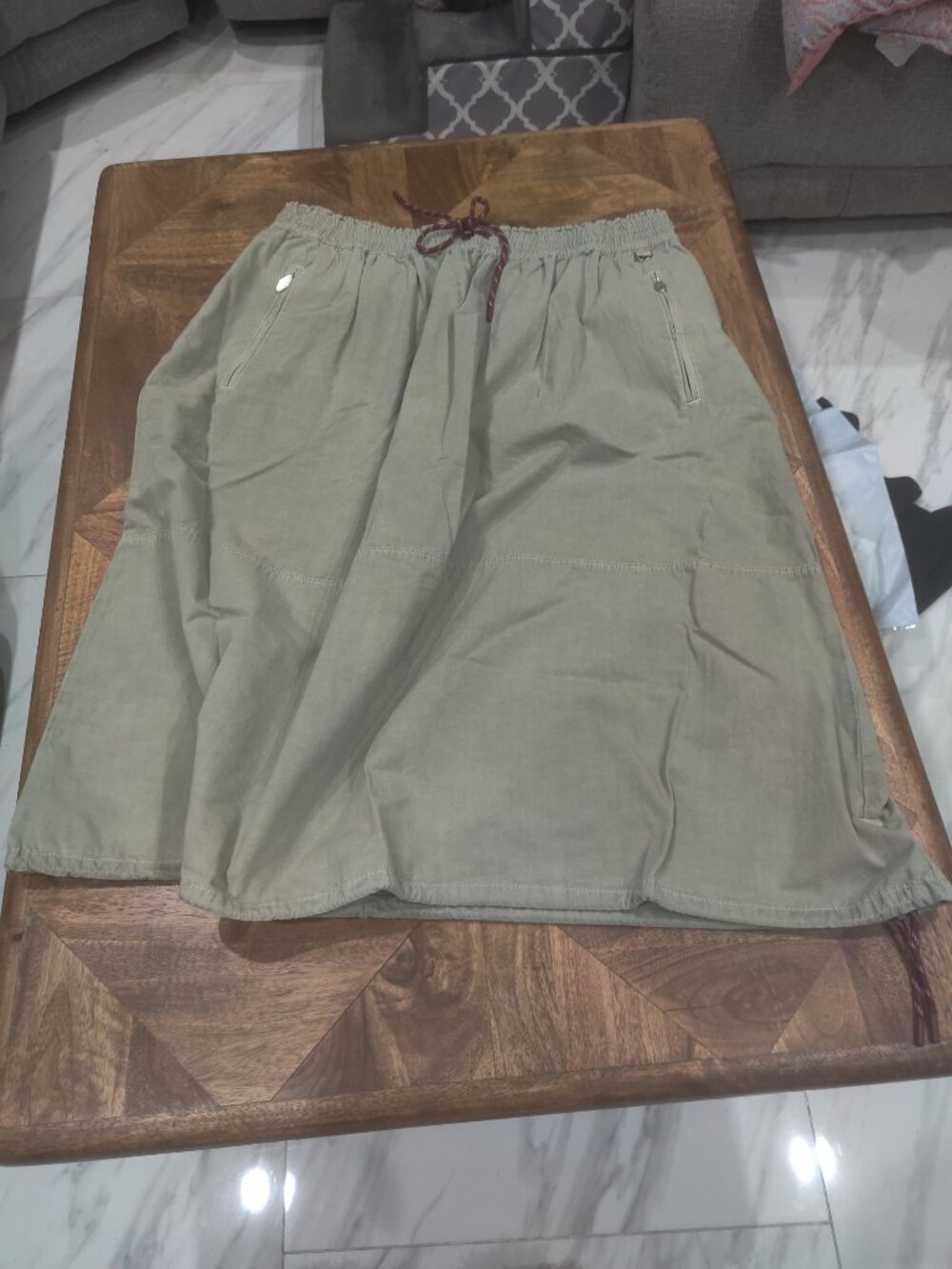Damson Madder skirt size 20 UK New